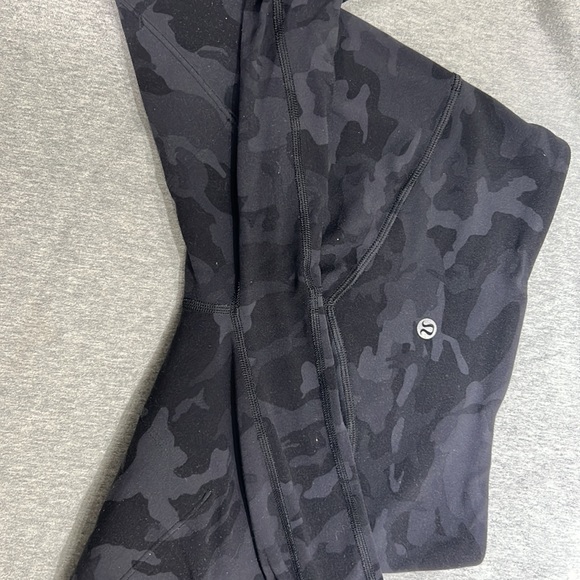 Lululemon Align Jogger Crop *23" - Picture 3 of 4